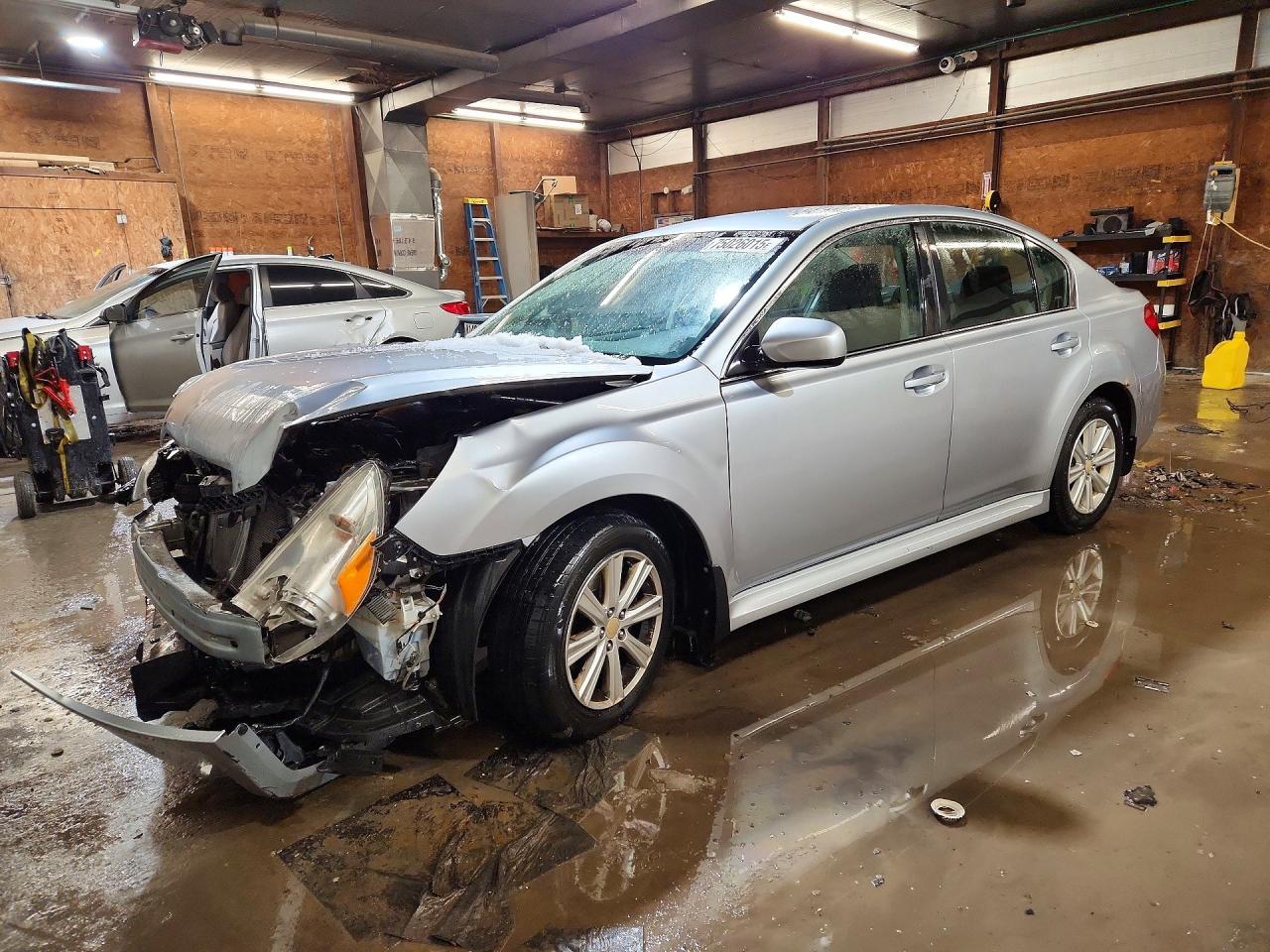 2012 SUBARU Legacy