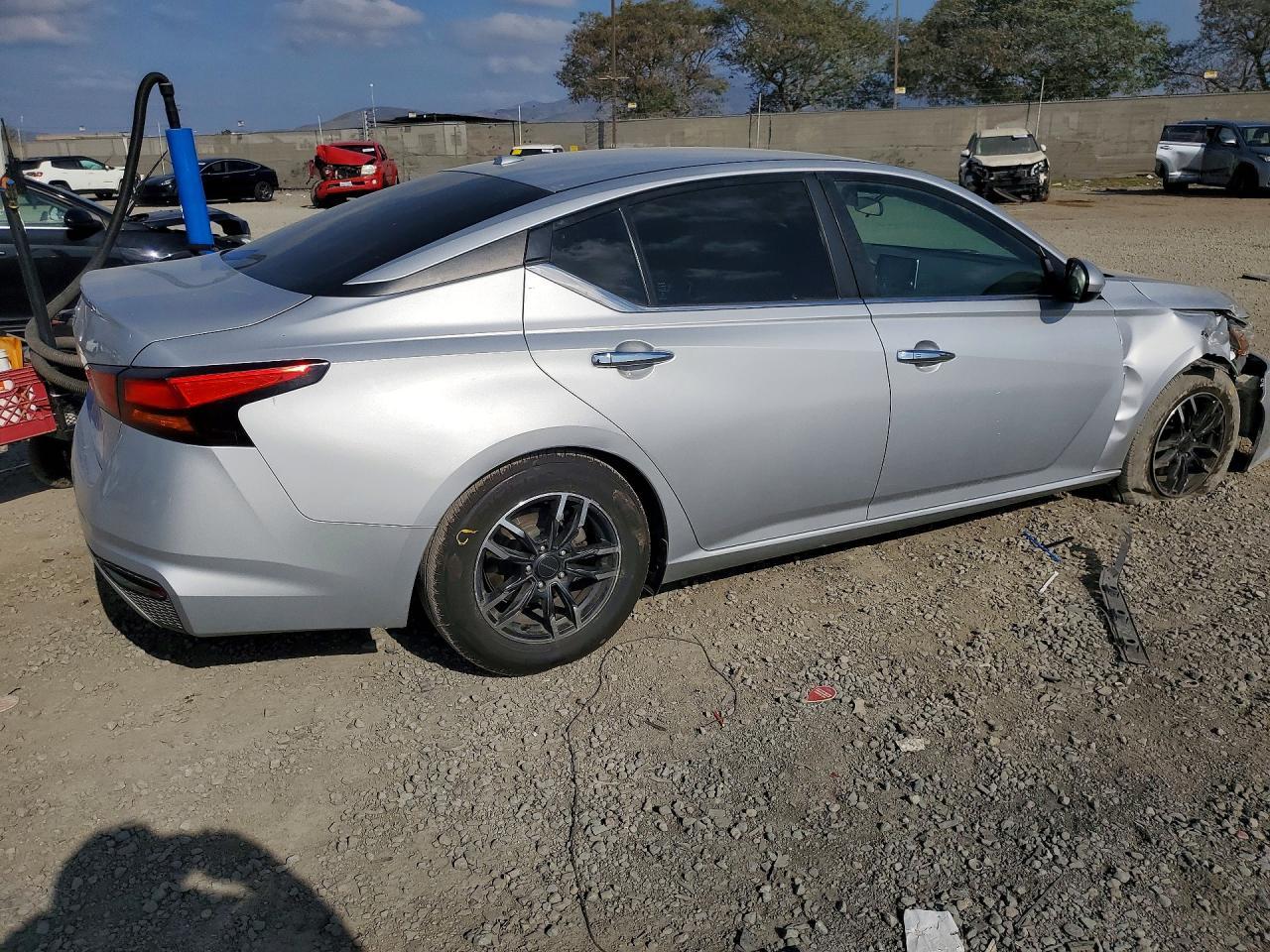 2019 NISSAN ALTIMA