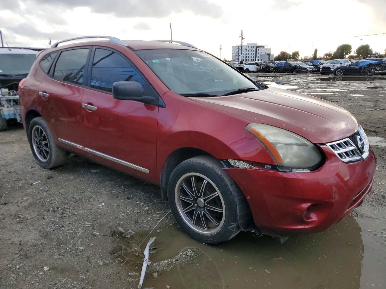 2014 NISSAN ROGUE