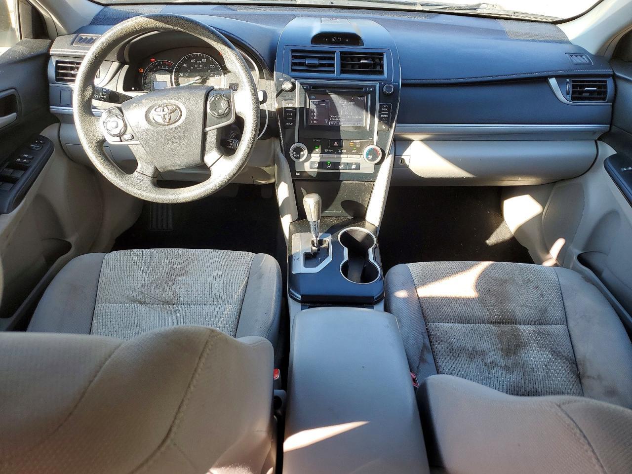 2014 TOYOTA CAMRY