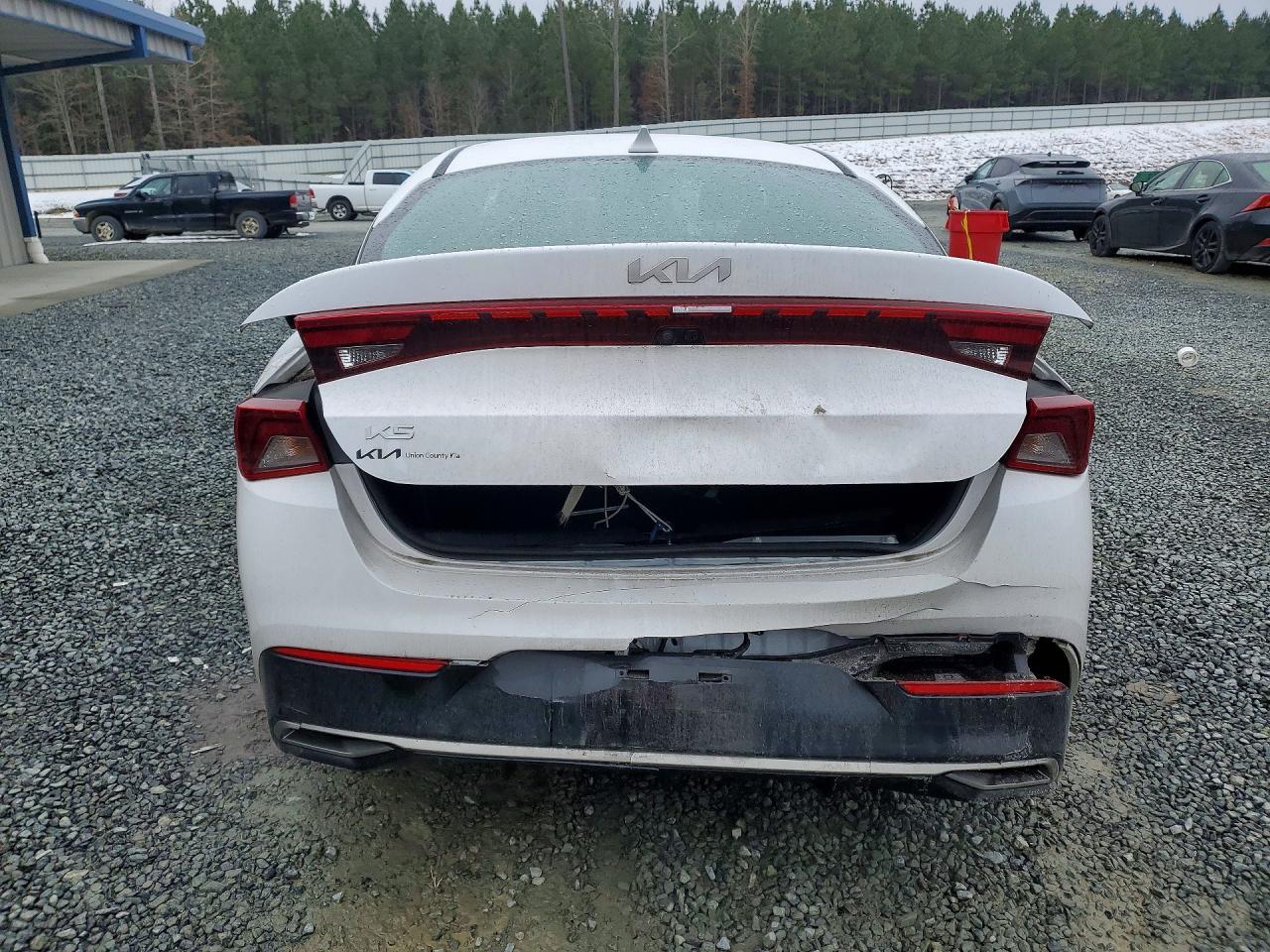 2023 KIA K5