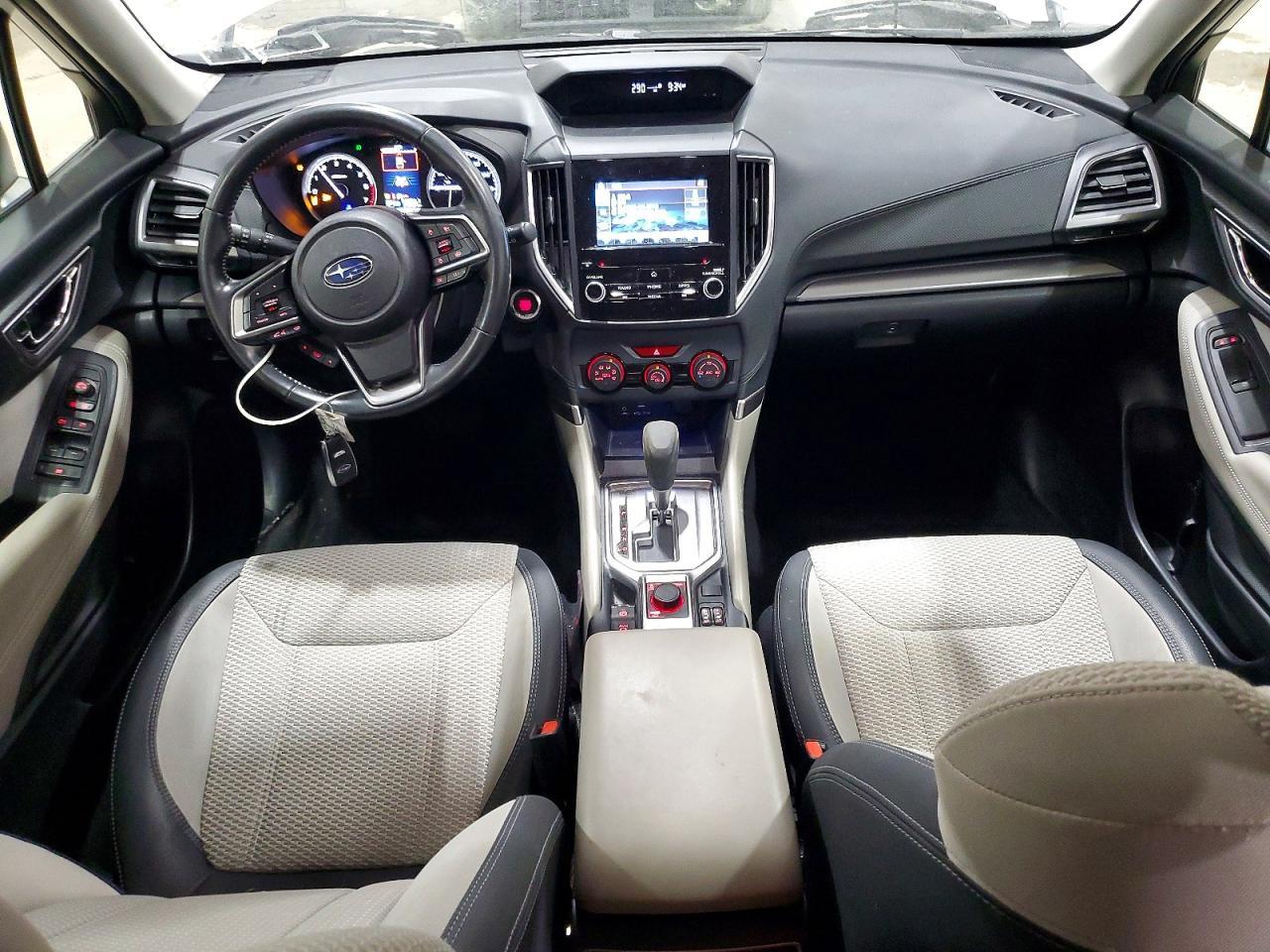 2022 SUBARU FORESTER