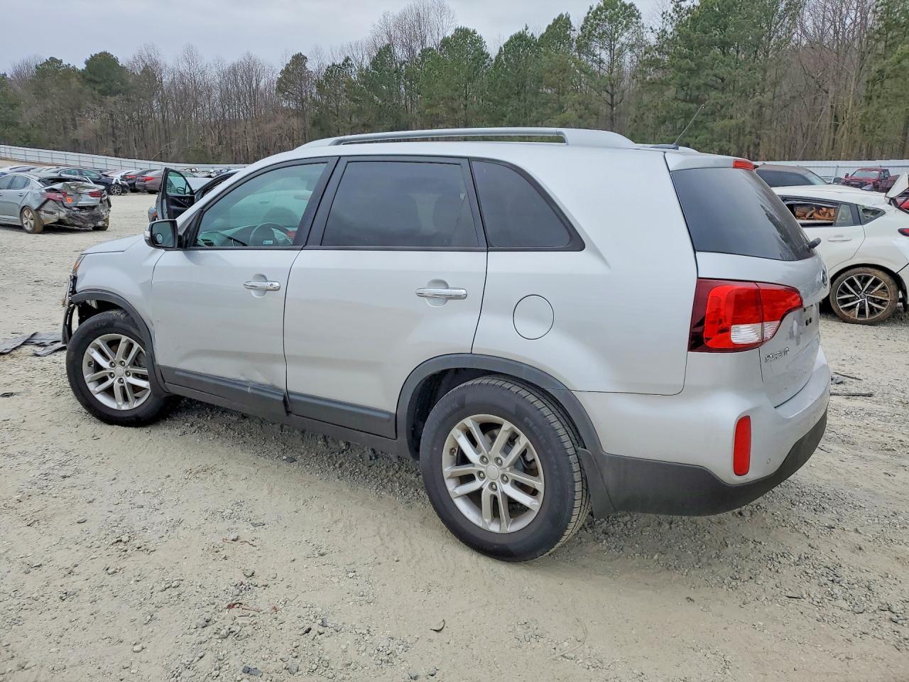 2014 KIA SORENTO
