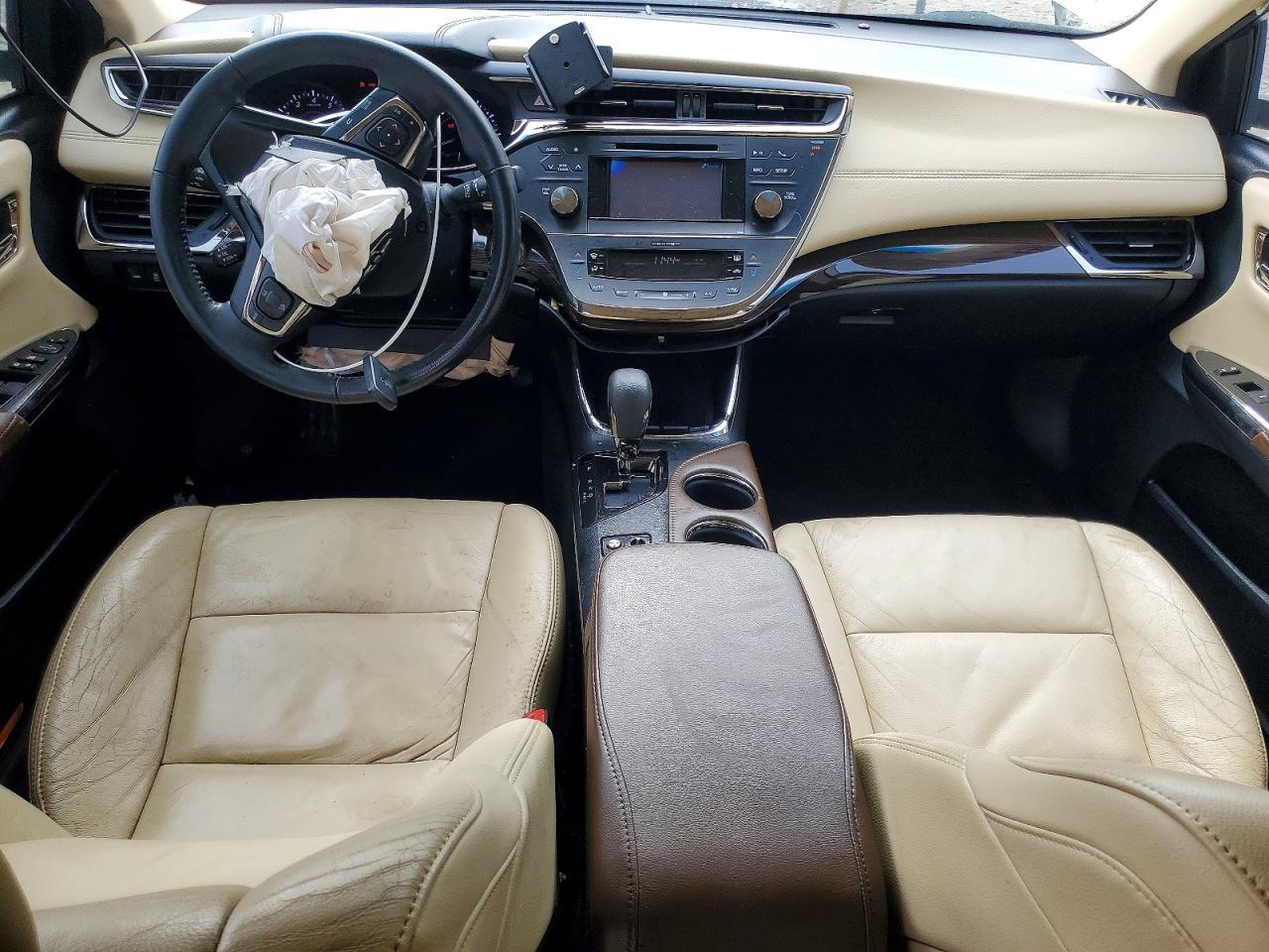 2013 TOYOTA Avalon