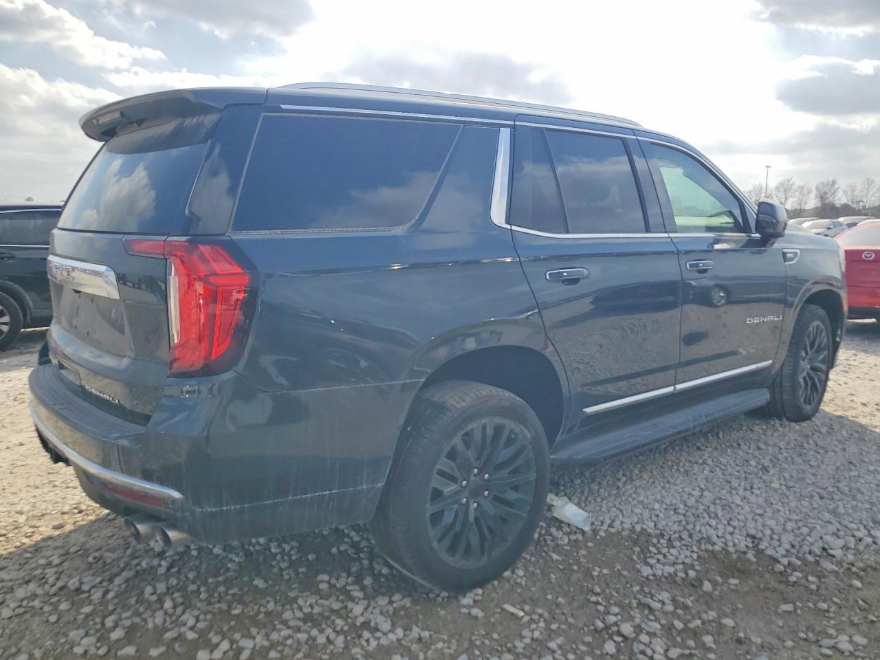 2021 GMC Yukon