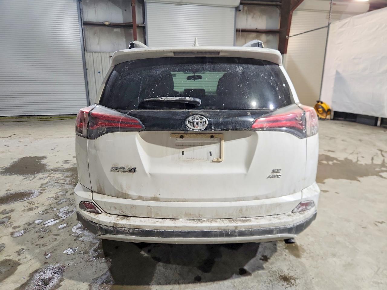 2016 TOYOTA RAV4