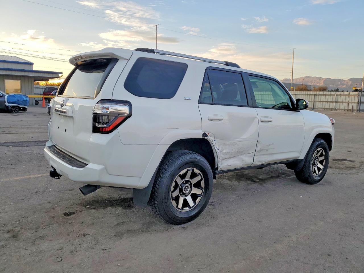 2023 TOYOTA 4Runner