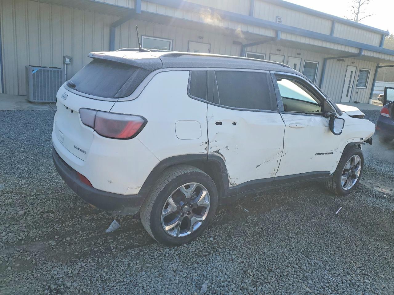2020 JEEP Compass