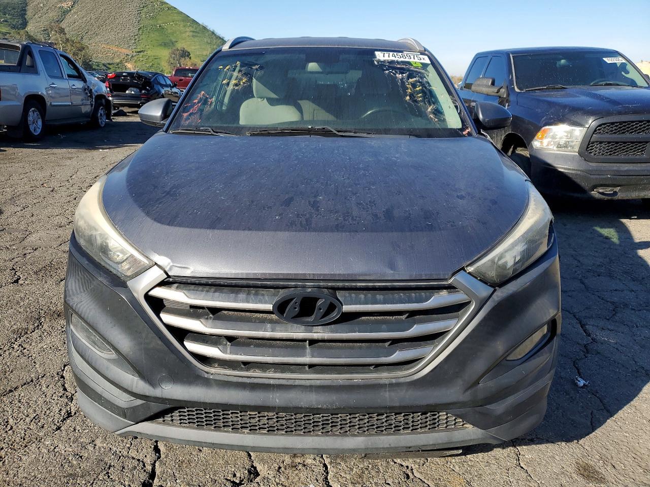 2018 HYUNDAI TUCSON