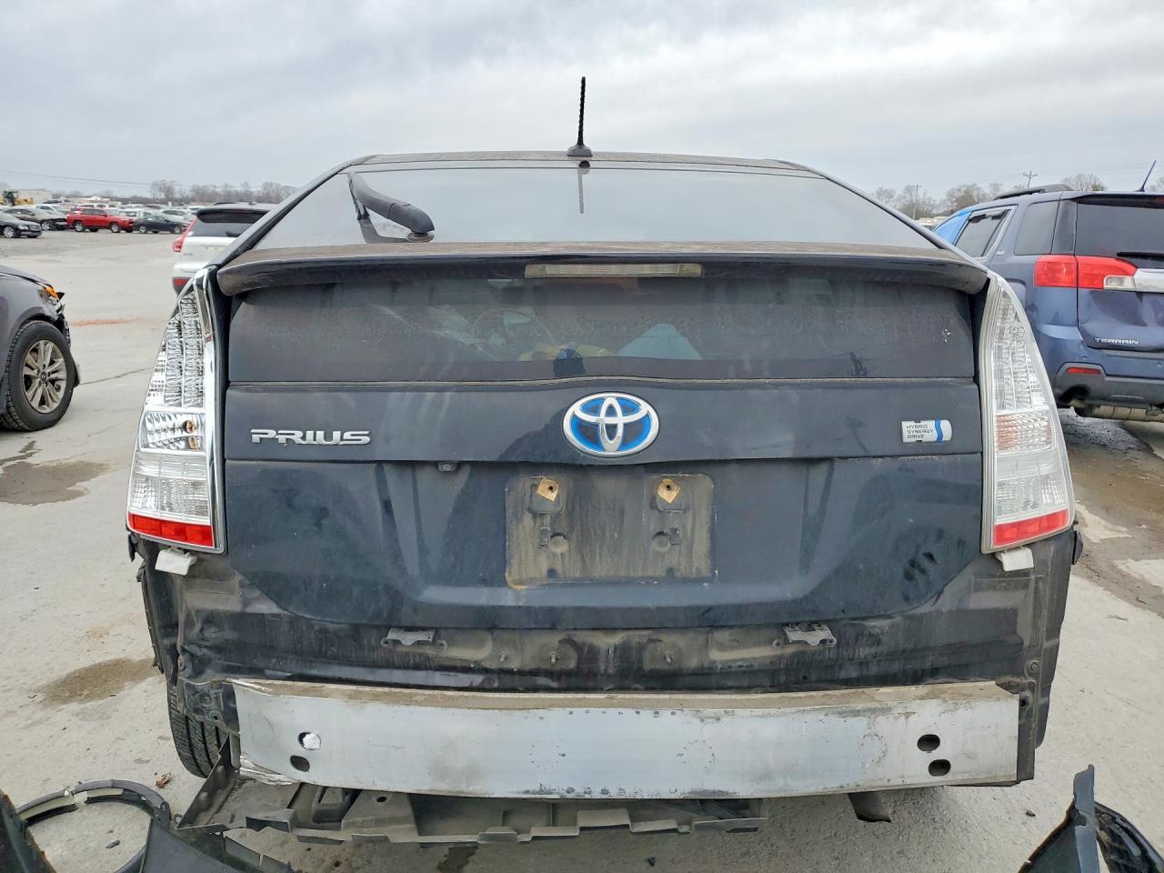 2011 TOYOTA PRIUS