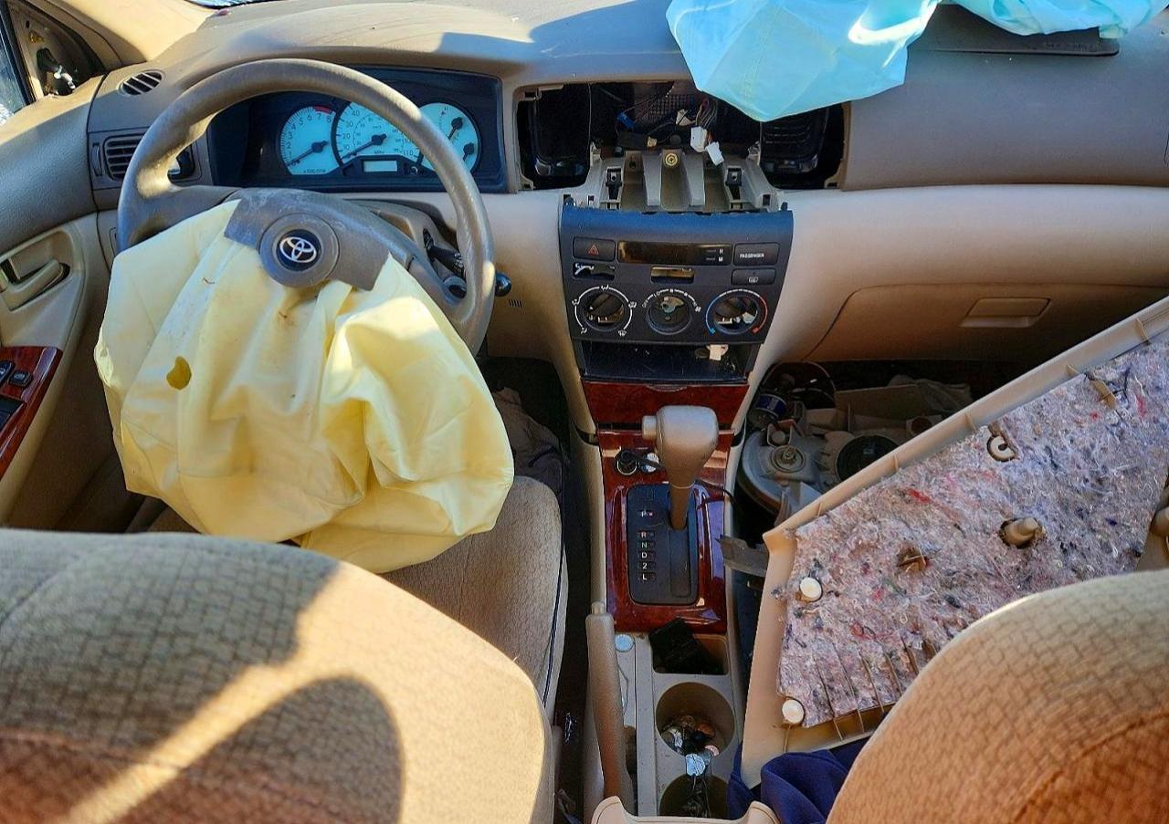 2003 TOYOTA COROLLA