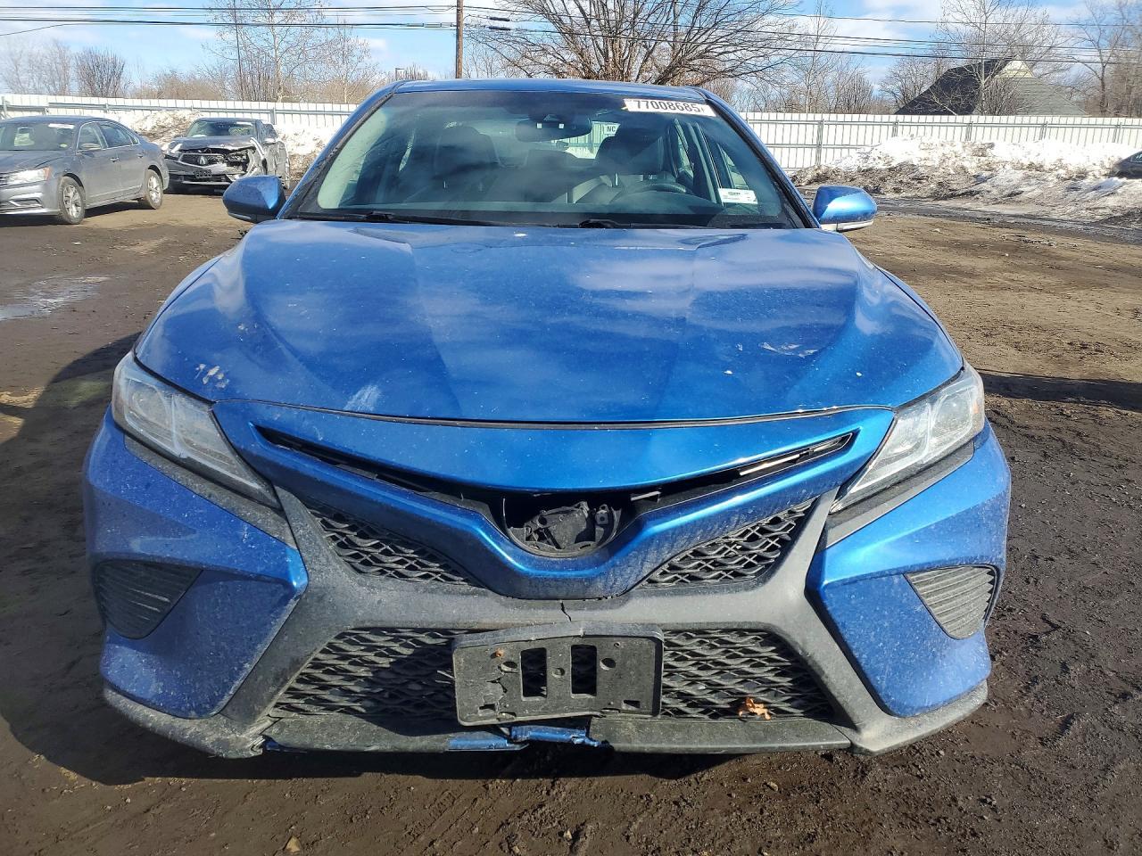 2018 TOYOTA CAMRY