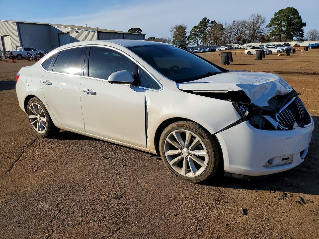 2016 BUICK VERANO