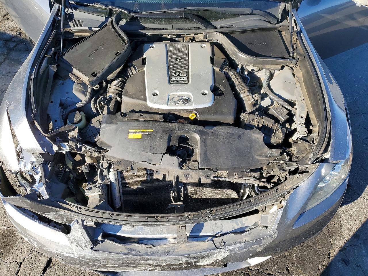 2012 INFINITI G37