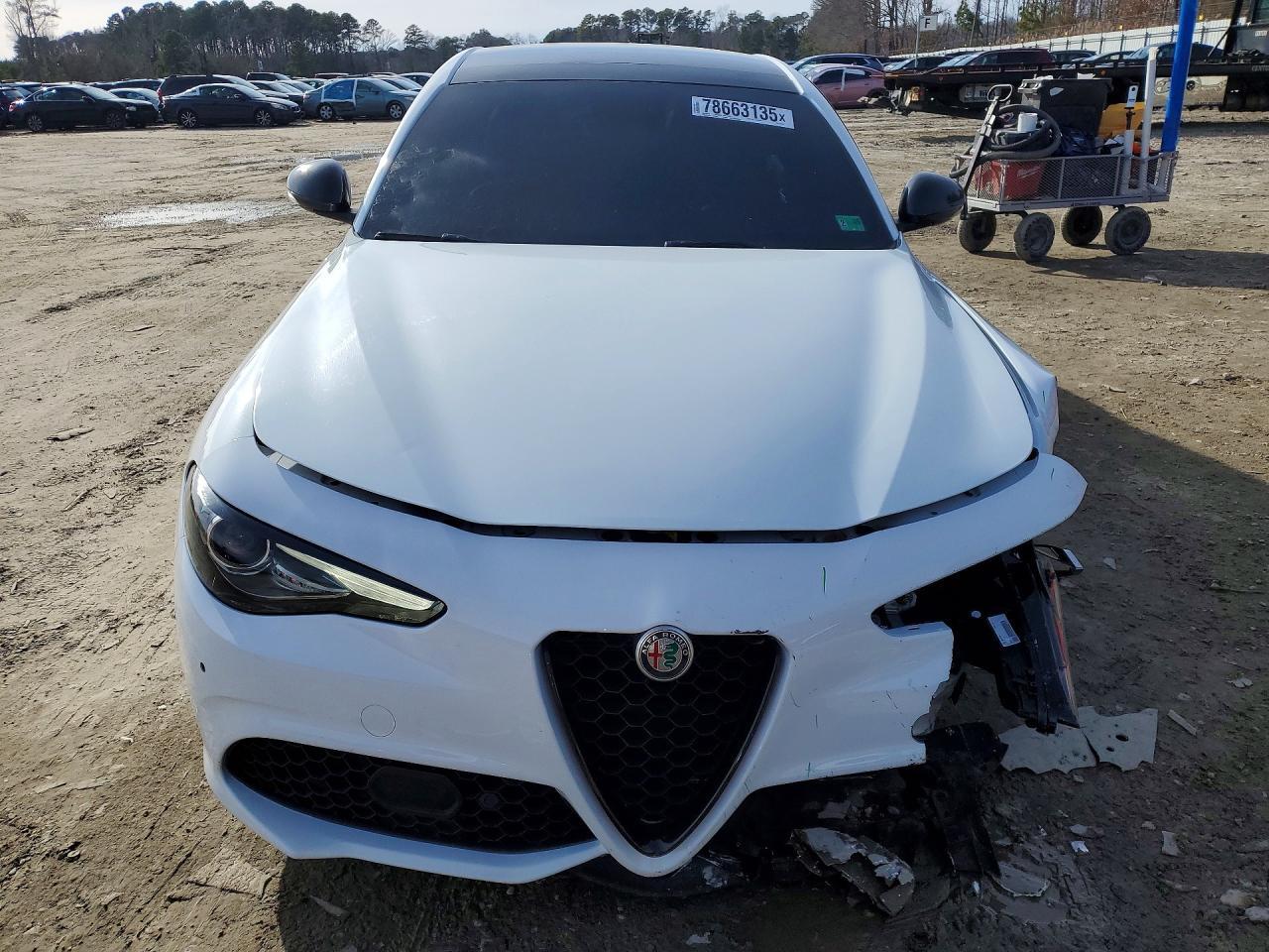 2018 ALFA ROMEO Giulia
