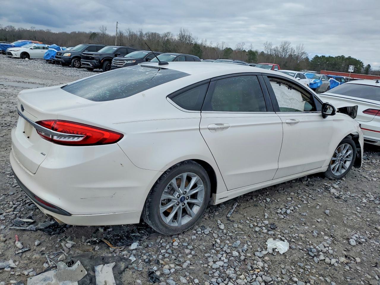 2017 FORD FUSION