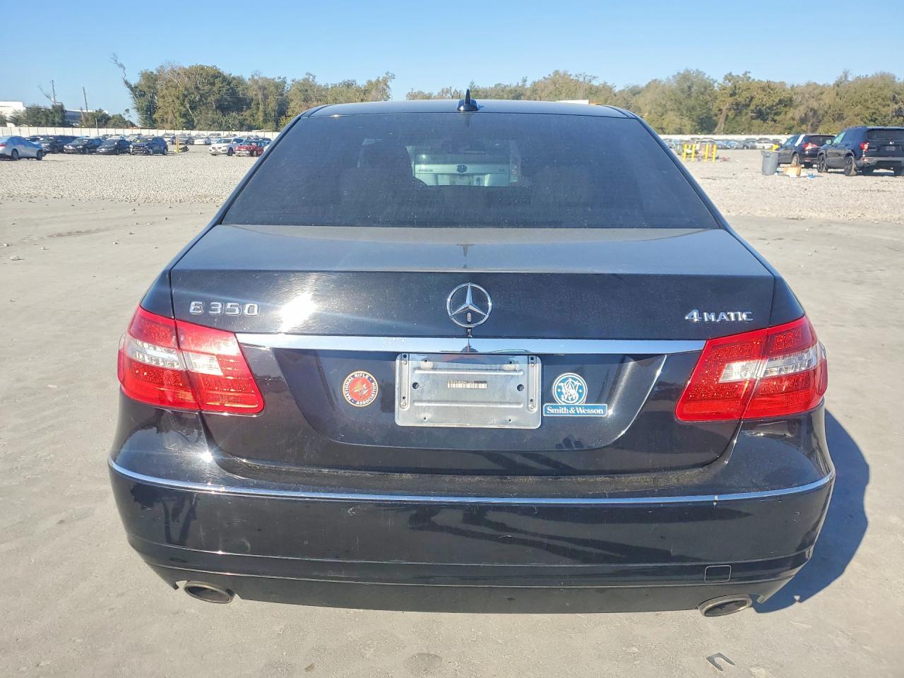 2011 MERCEDES-BENZ E-Class