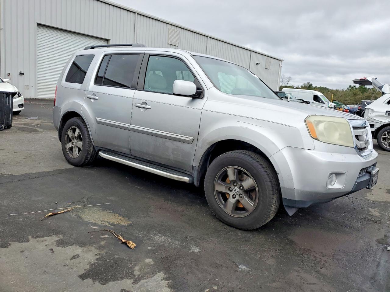 2011 HONDA PILOT