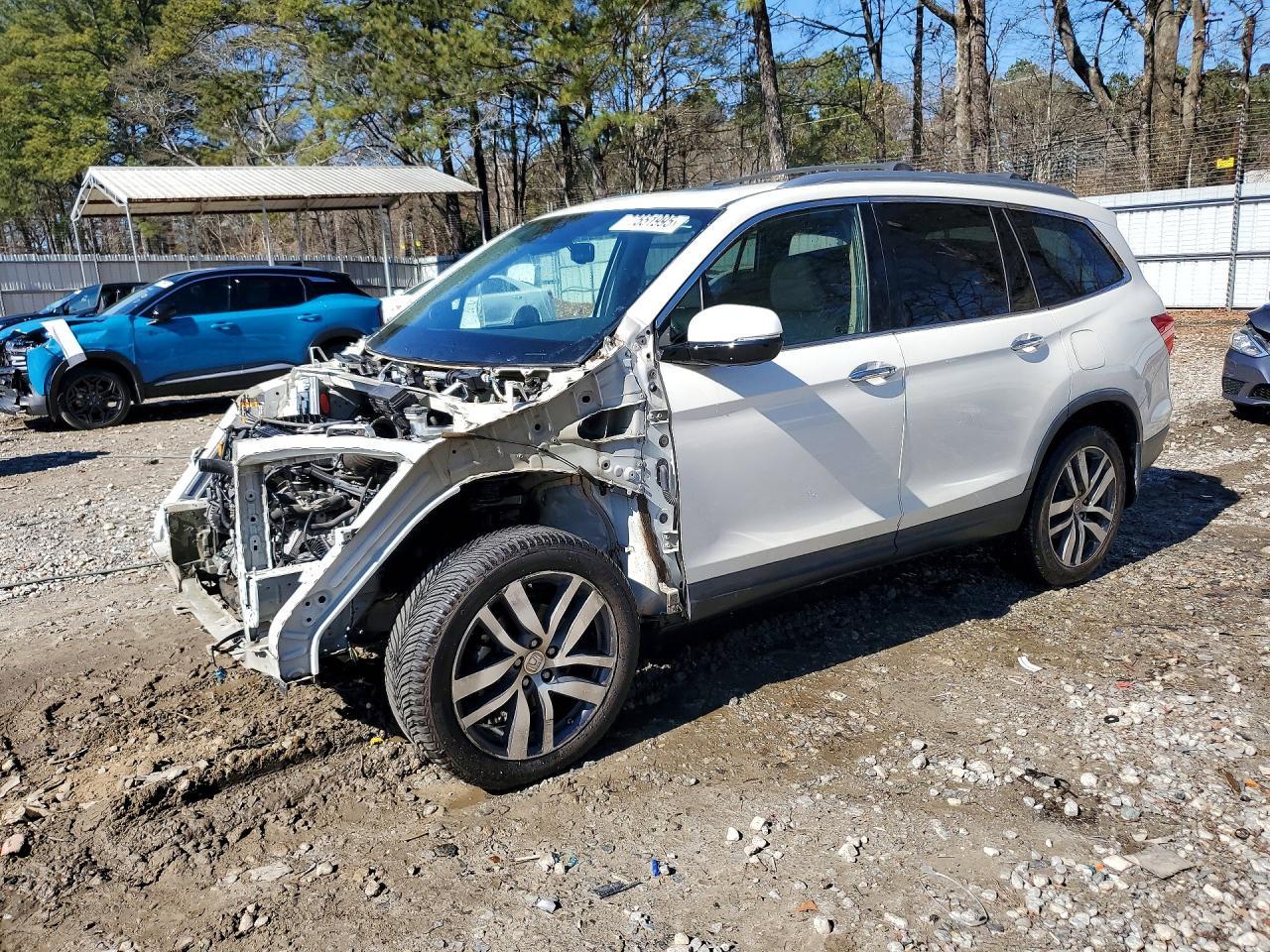 2017 HONDA PILOT