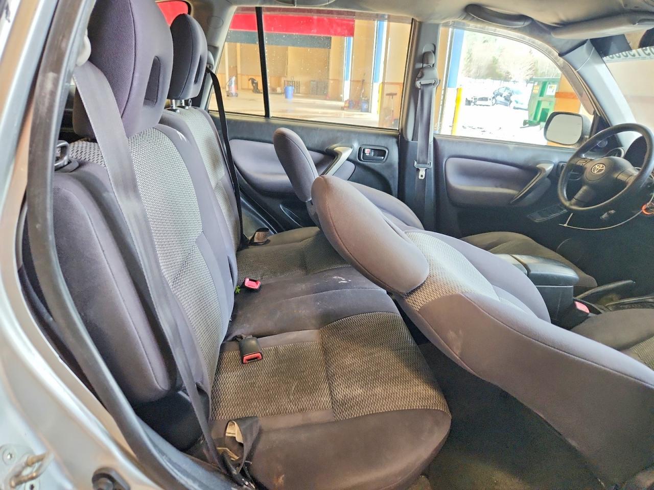 2005 TOYOTA RAV4