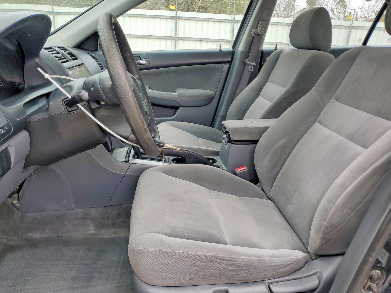 2004 HONDA ACCORD