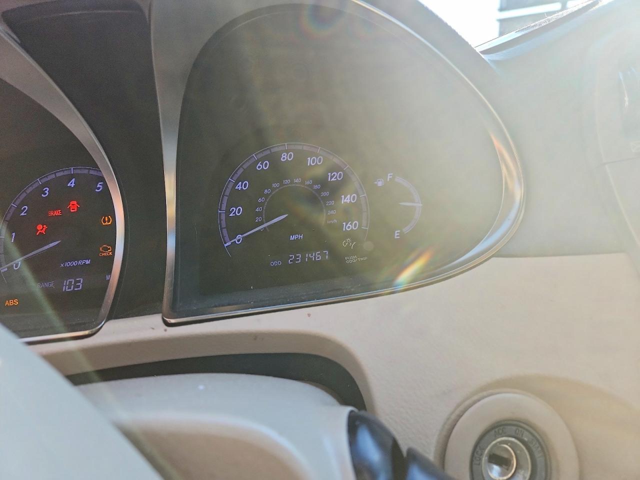 2011 TOYOTA Avalon