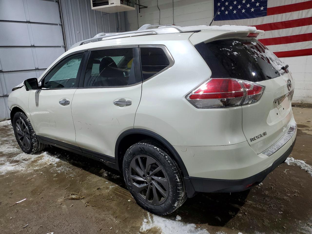 2016 NISSAN ROGUE
