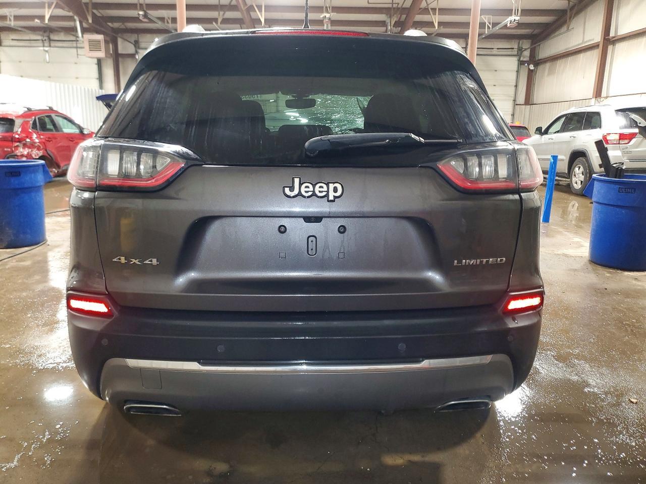 2019 JEEP CHEROKEE