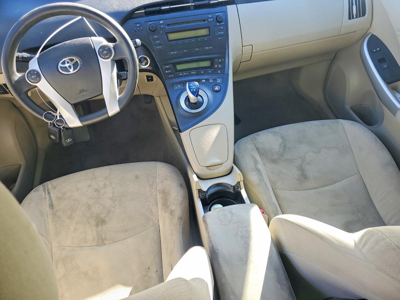 2010 TOYOTA PRIUS