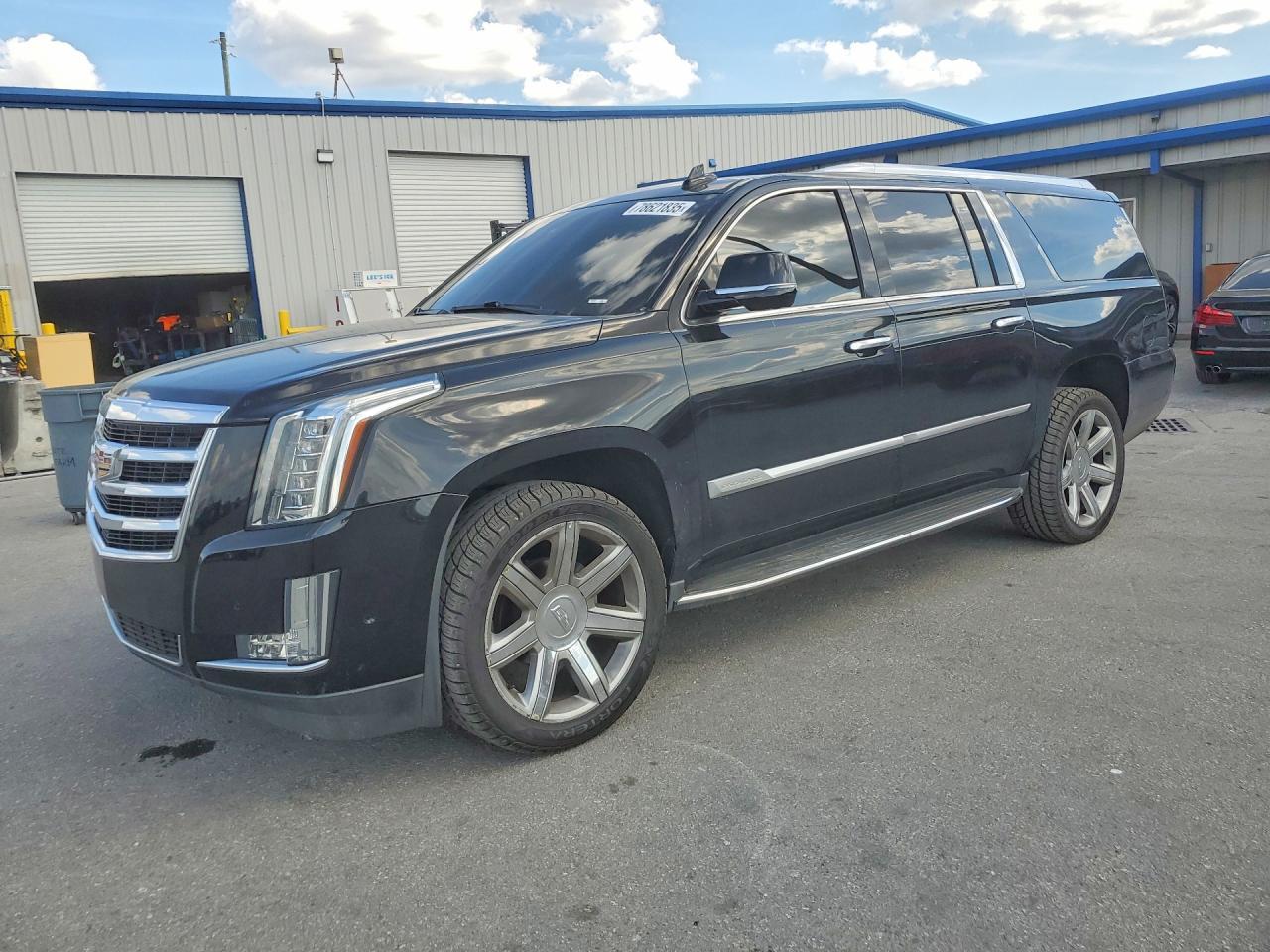 2018 CADILLAC Escalade ESV
