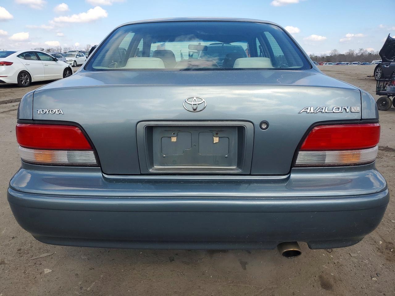 1997 TOYOTA Avalon