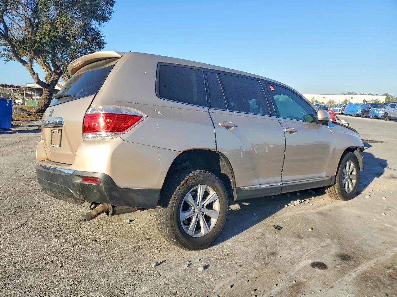 2013 TOYOTA HIGHLANDER