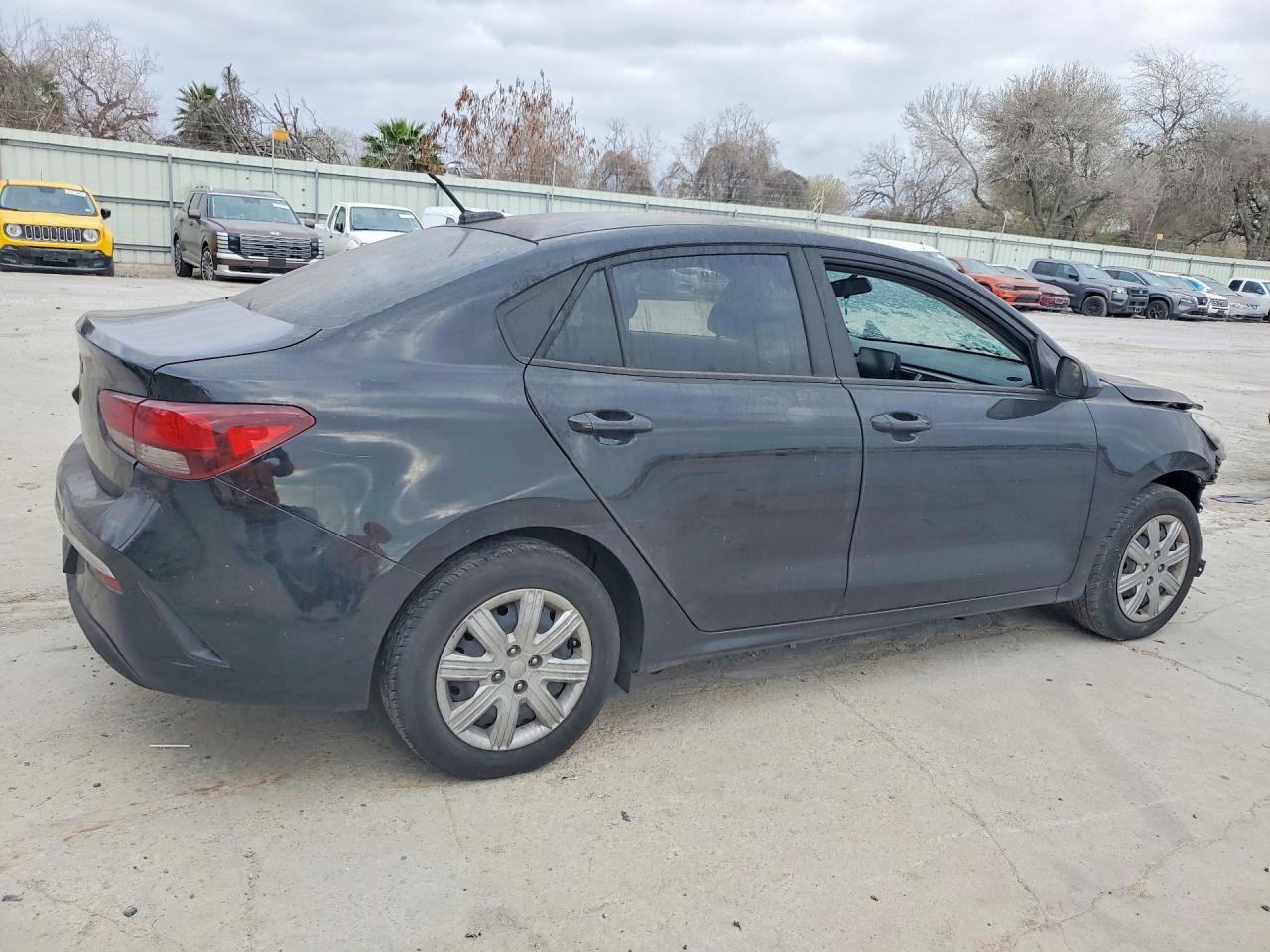 2023 KIA RIO