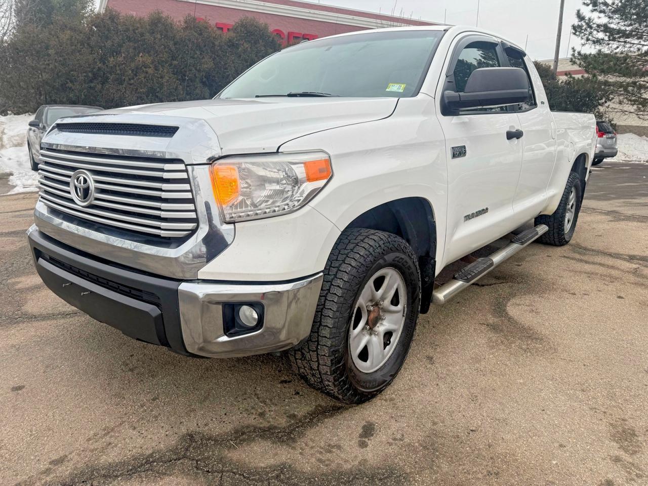 2017 TOYOTA TUNDRA