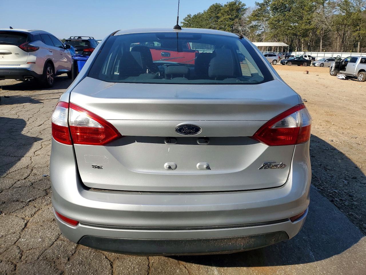 2014 FORD Fiesta