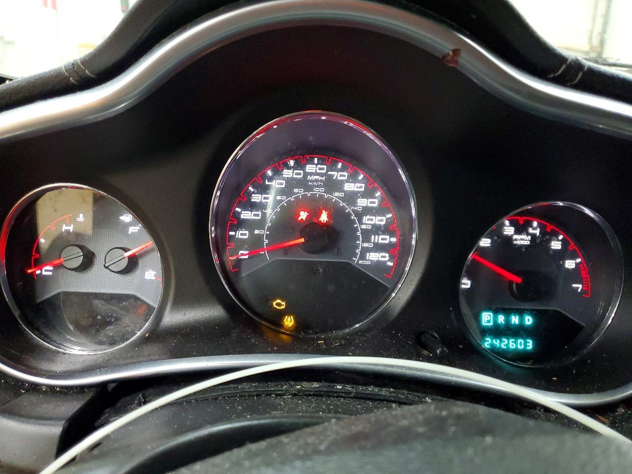 2013 DODGE Avenger
