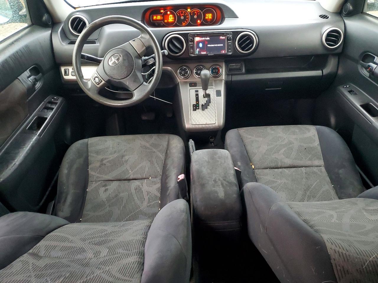 2015 TOYOTA SCION