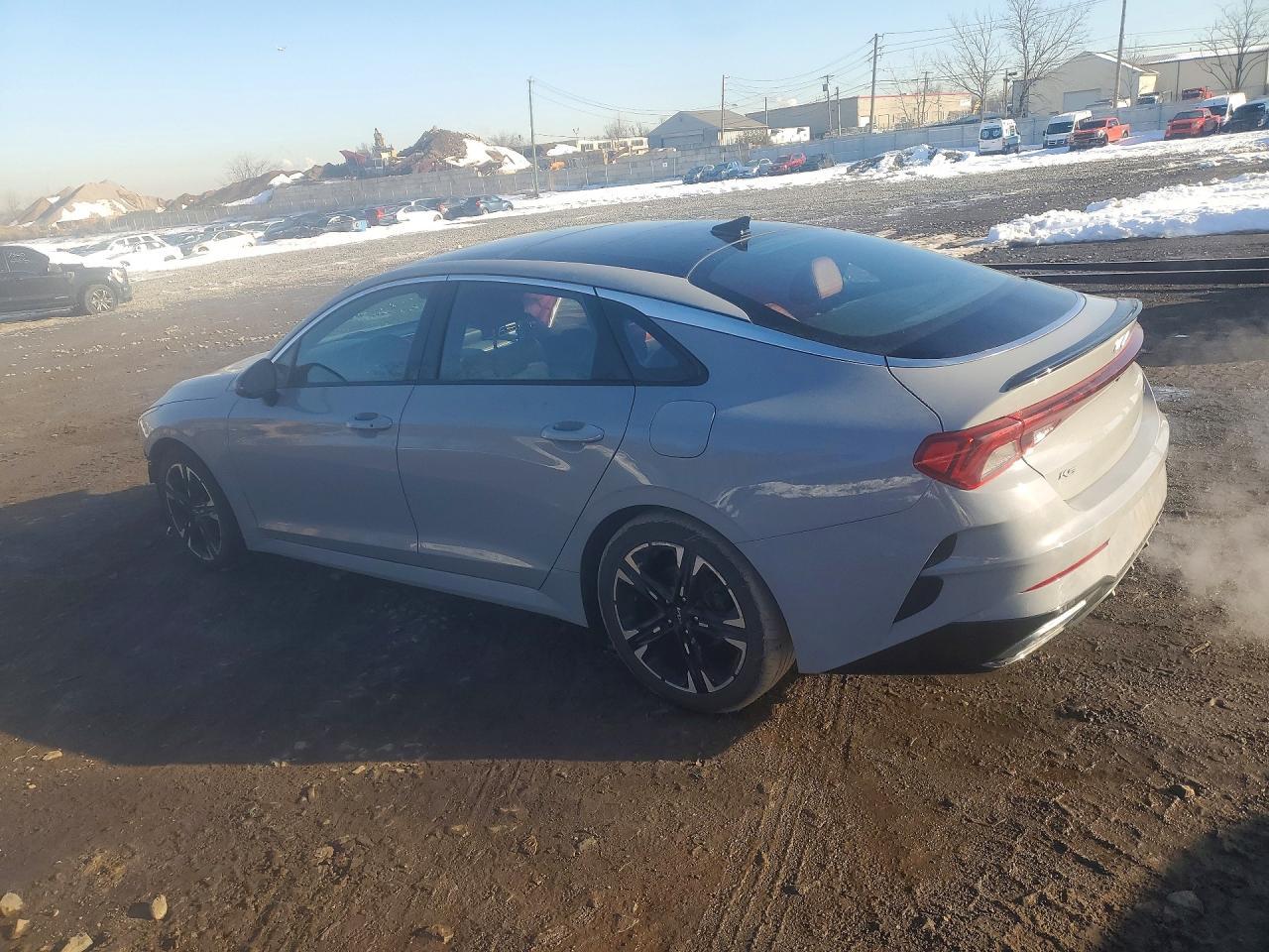2022 KIA K5