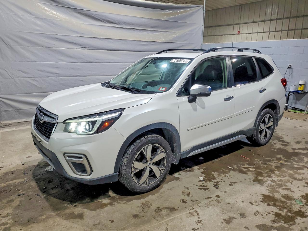 2019 SUBARU FORESTER
