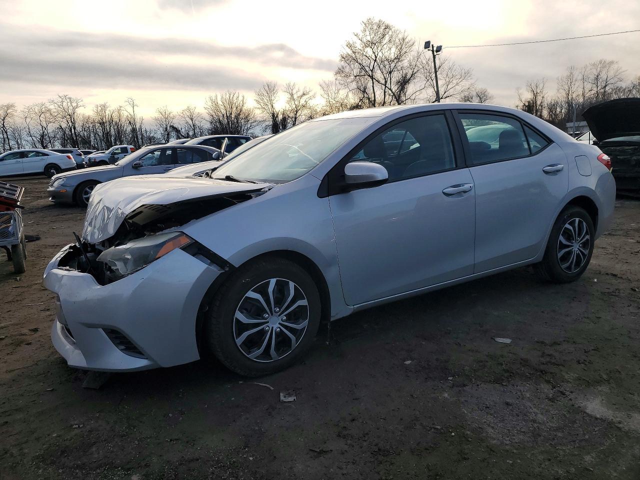 2015 TOYOTA COROLLA