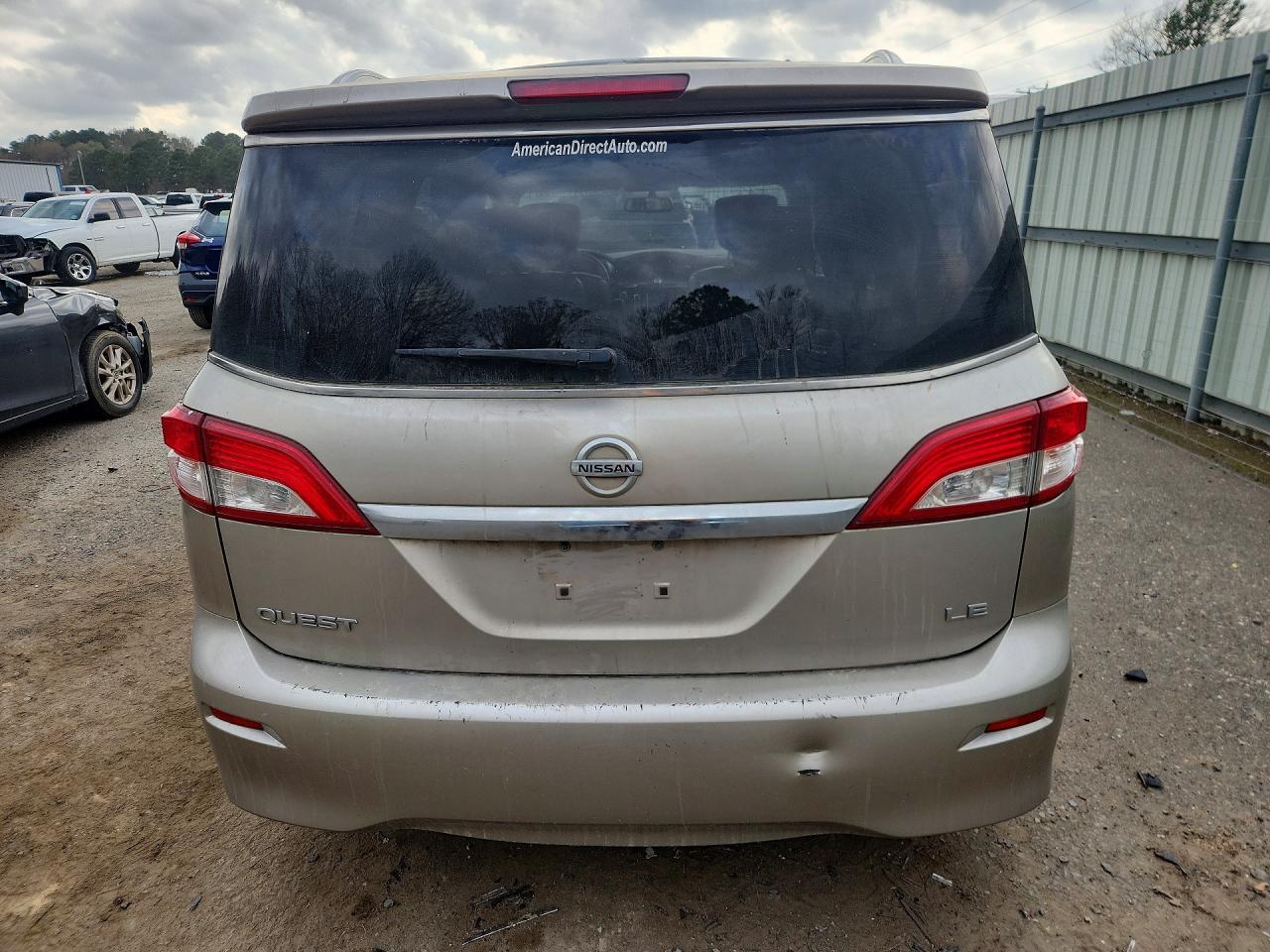 2012 NISSAN Quest