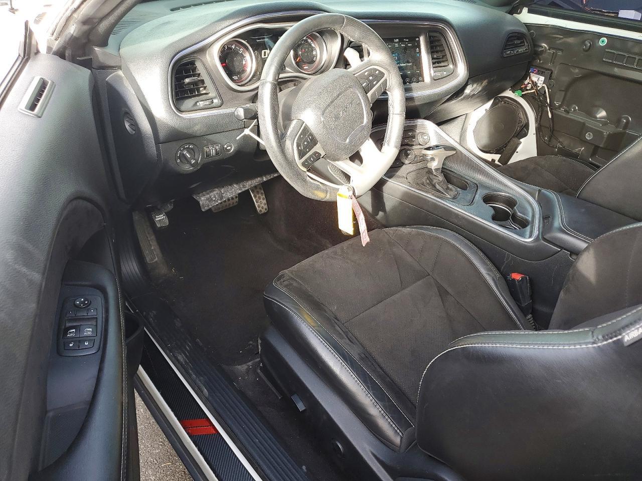 2018 DODGE Challenger