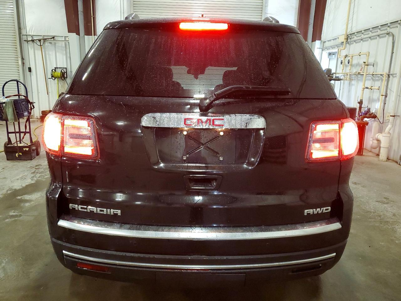 2016 GMC ACADIA
