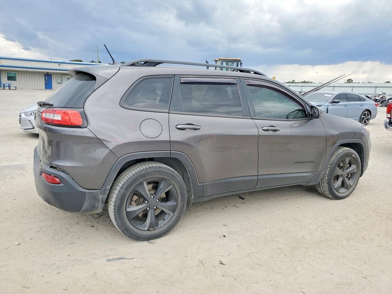 2018 JEEP CHEROKEE