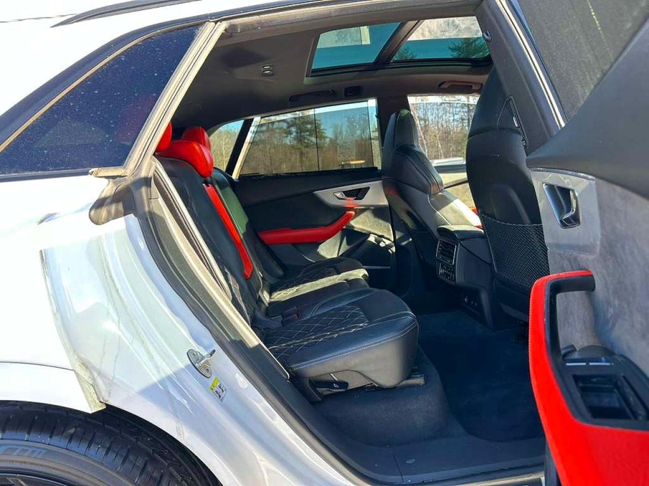 2021 AUDI SQ8