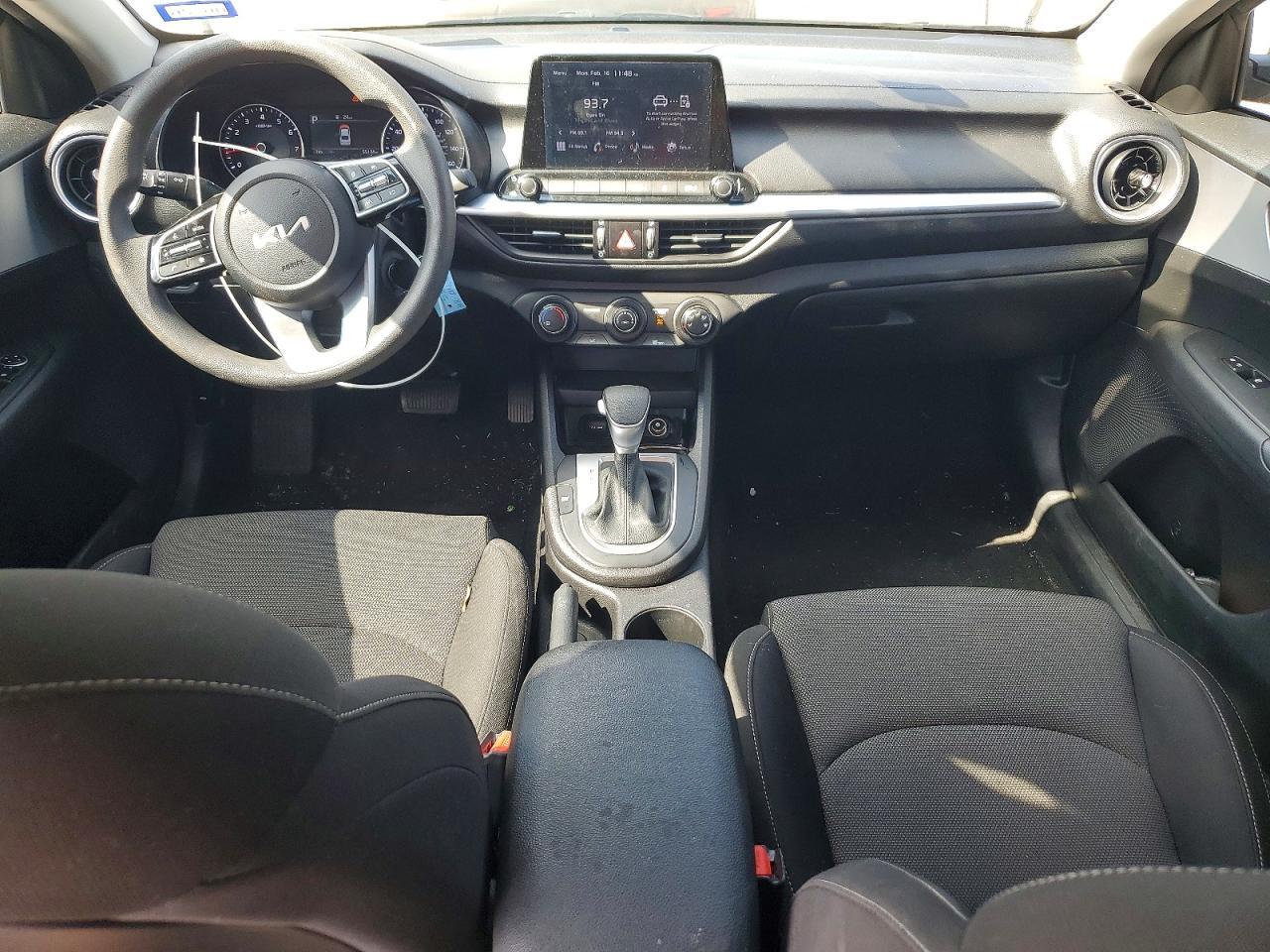 2023 KIA FORTE