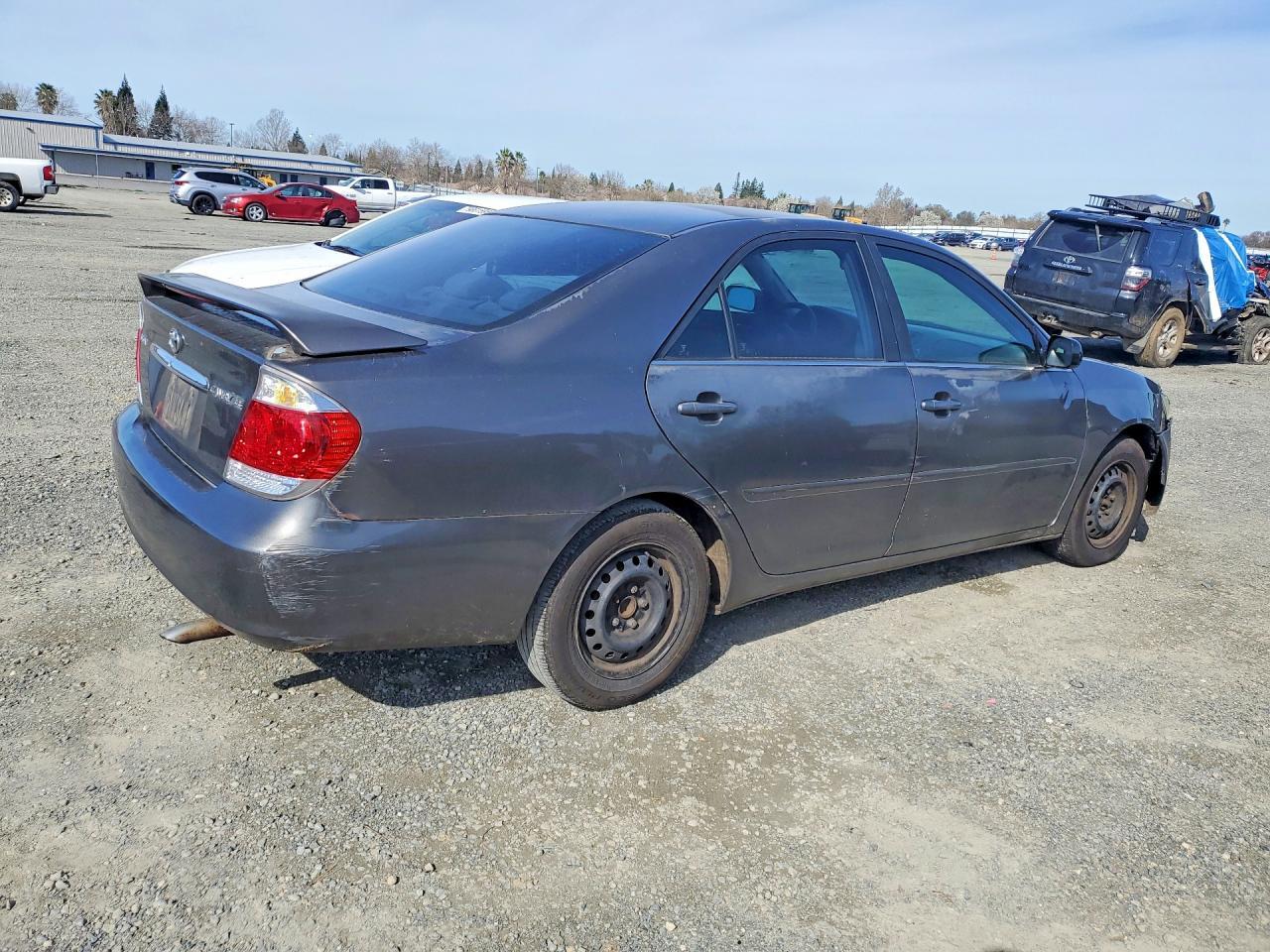 2005 TOYOTA CAMRY