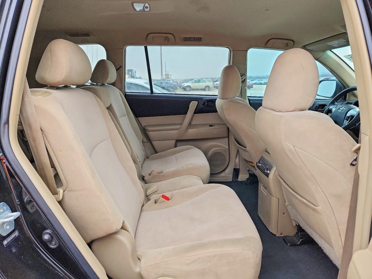 2013 TOYOTA HIGHLANDER