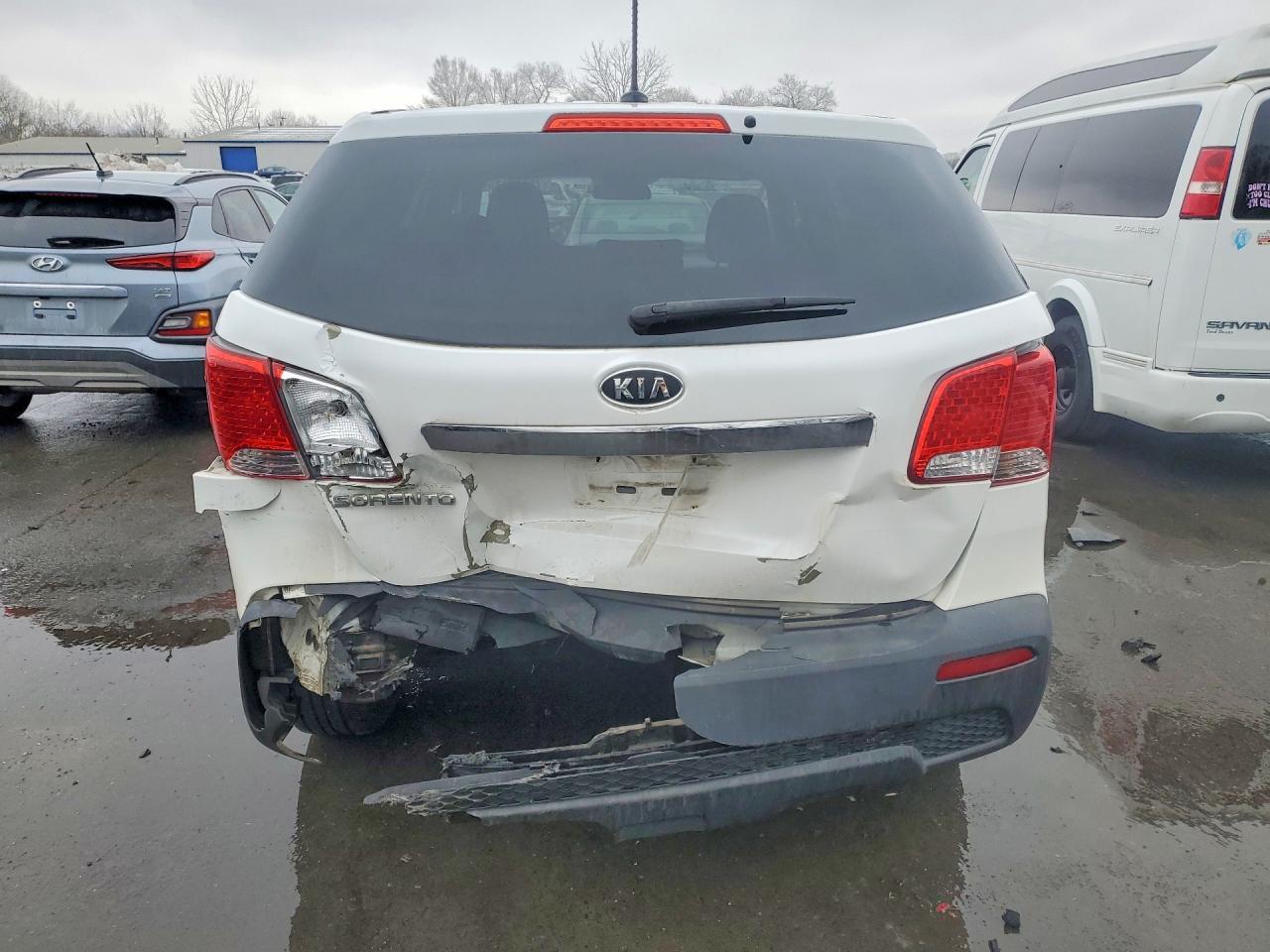 2011 KIA SORENTO