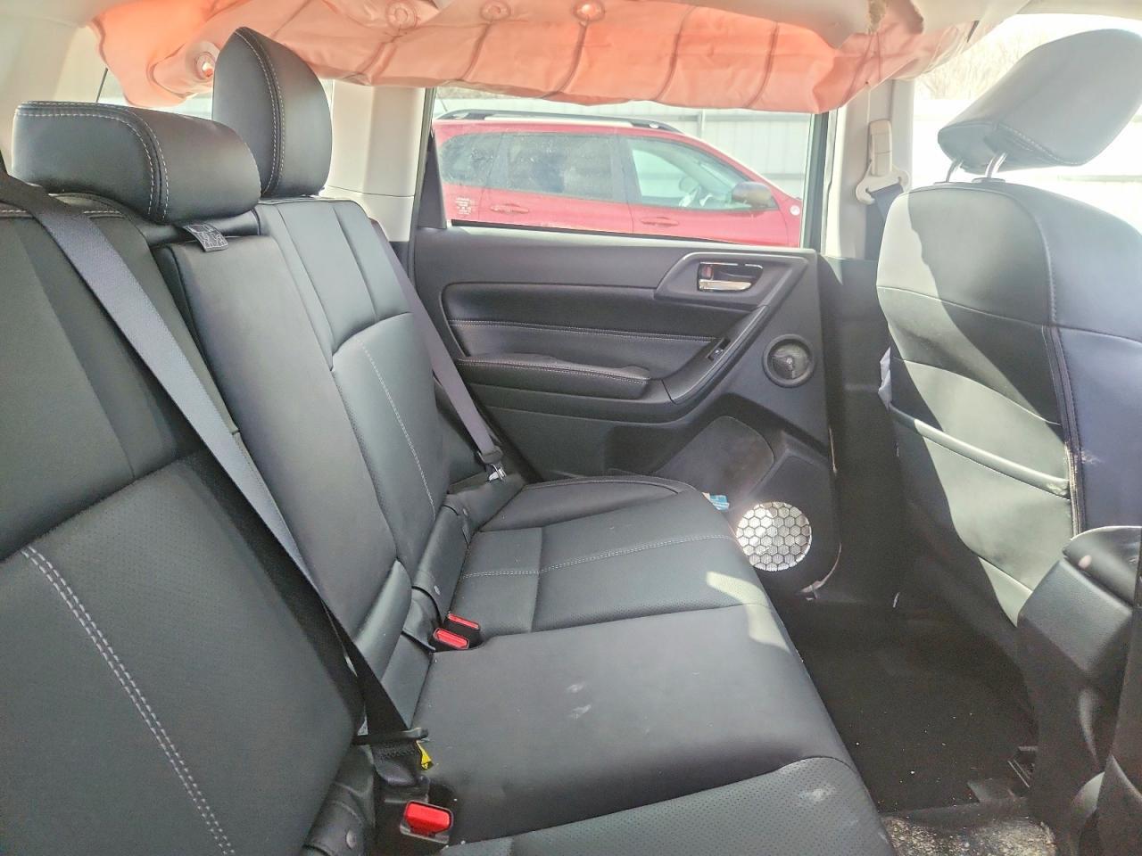 2018 SUBARU FORESTER